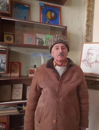 Омаров Омар.